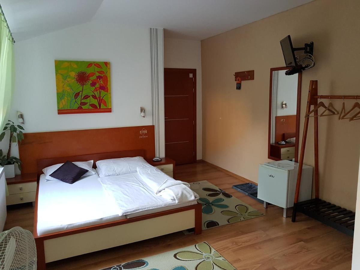 Alex Pension Prešov Extérieur photo